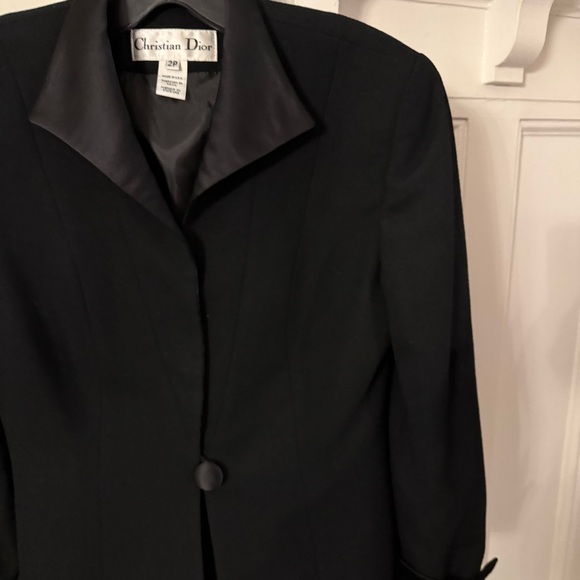 Christian Dior Women’s Black Wool Blazer With Satin Cuffs & Collar Sz 2P - Picture 11 of 16